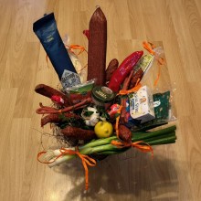 Luxusní klobásová kytice – jedlý dárek pro muže a gurmány